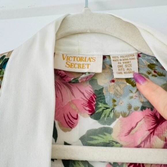 Vintage Floral Victoria's Secret Robe, One Size - Picture 2 of 9